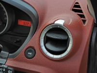 thumbs 2010 Ford Figo  (12) photo